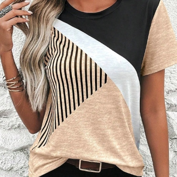 Geometric 3 Digital Short Sleeve Round Neck