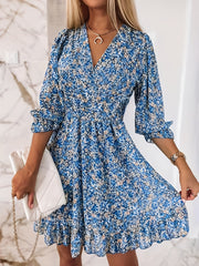 V-neck Printed Dress With Ruffled Waist, Exquisite And Elegant Design-perfect For Spring And Autumn.