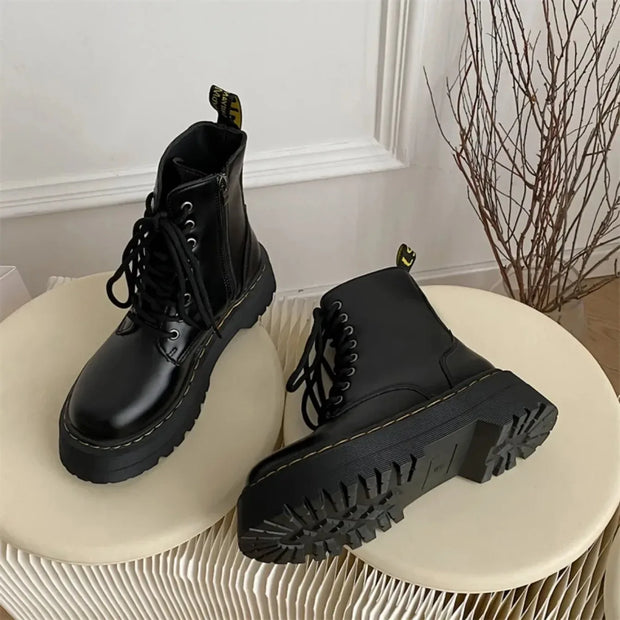 Women Boots Goth Casual Shoes Woman Leather Chelsea Classic Motorcycle Female Goth Shoes High Platform Boots Women Botas Mujer