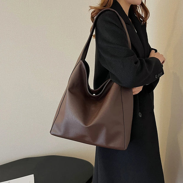 Classic Bucket Shoulder Bag - Large Capacity Everyday Tote