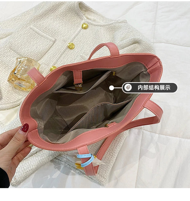 Fashionable Leather Crossbody Purse