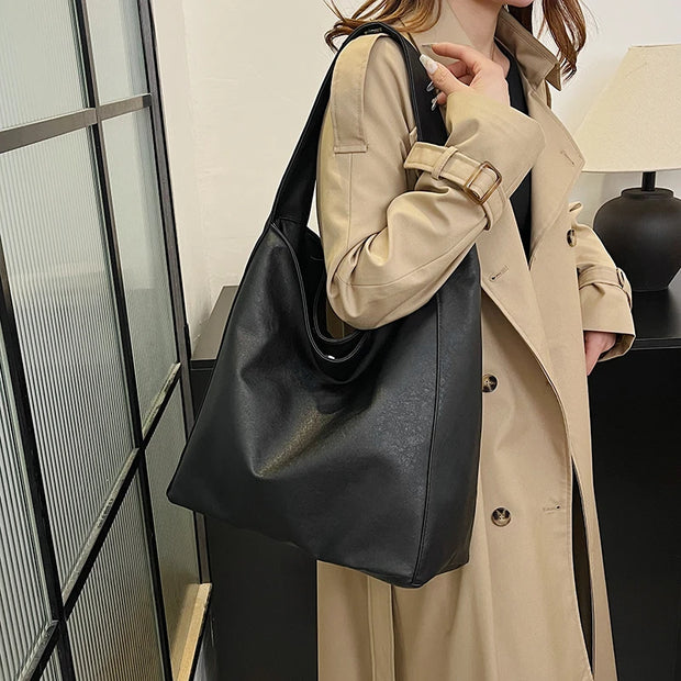 Classic Bucket Shoulder Bag - Large Capacity Everyday Tote