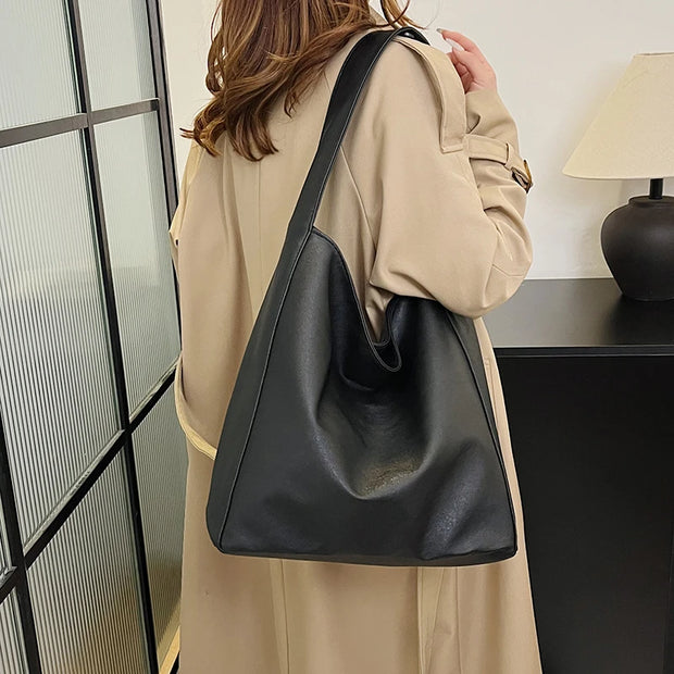 Classic Bucket Shoulder Bag - Large Capacity Everyday Tote