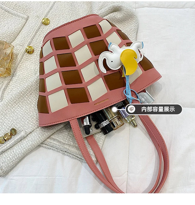 Fashionable Leather Crossbody Purse