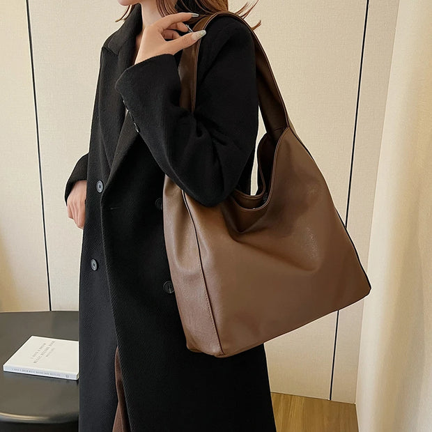 Classic Bucket Shoulder Bag - Large Capacity Everyday Tote