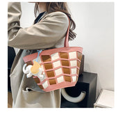 Fashionable Leather Crossbody Purse