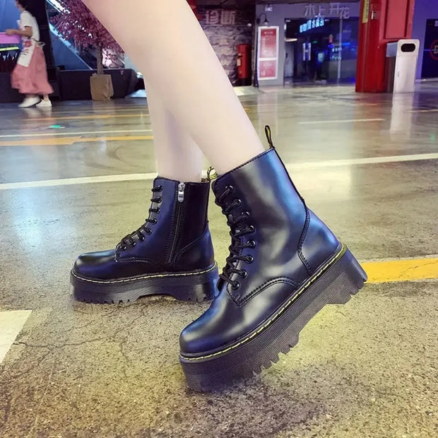 Women Boots Goth Casual Shoes Woman Leather Chelsea Classic Motorcycle Female Goth Shoes High Platform Boots Women Botas Mujer