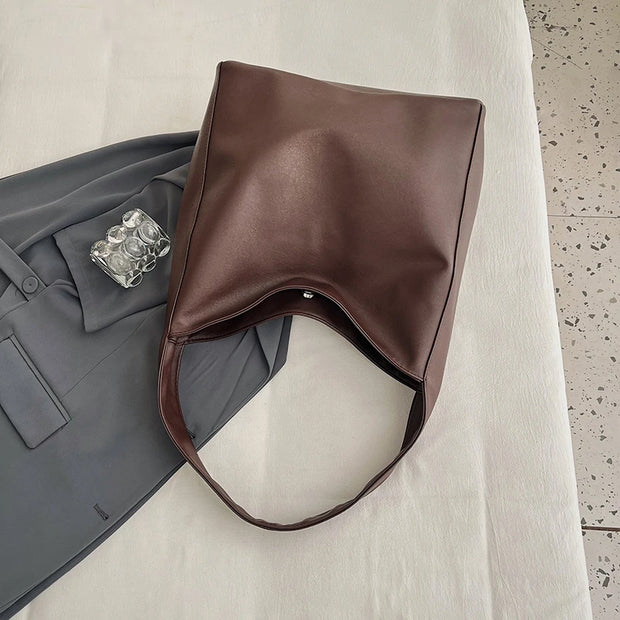 Classic Bucket Shoulder Bag - Large Capacity Everyday Tote