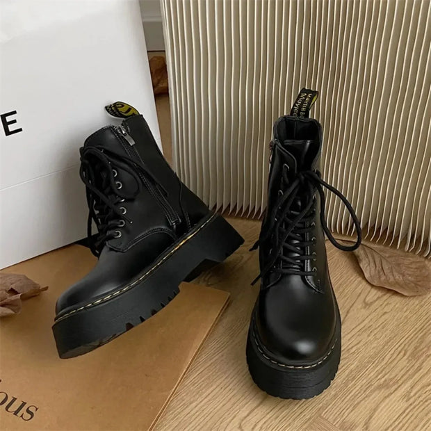 Women Boots Goth Casual Shoes Woman Leather Chelsea Classic Motorcycle Female Goth Shoes High Platform Boots Women Botas Mujer