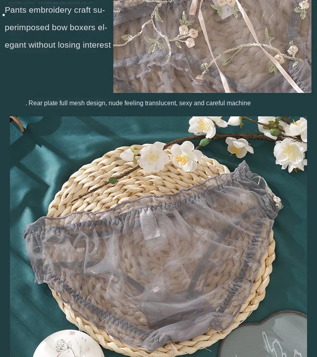 Floral Lace Low-Waist Panties