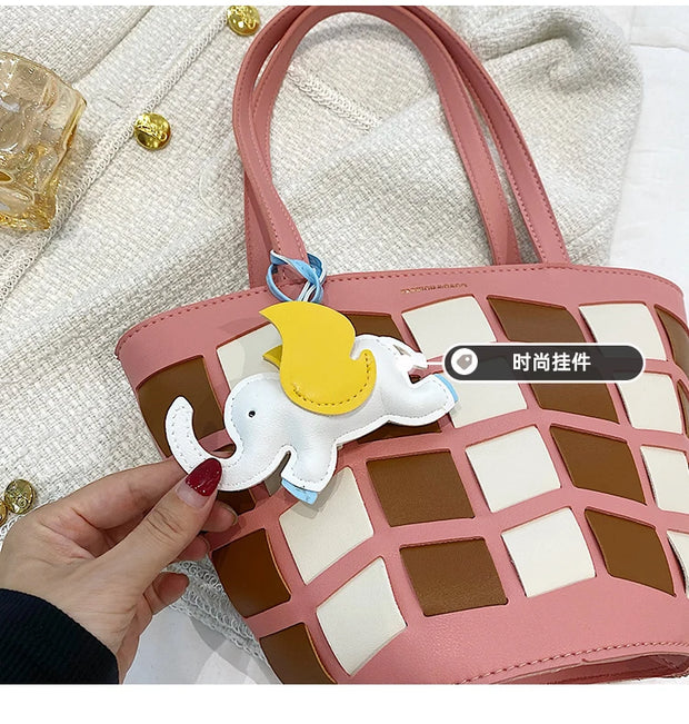 Fashionable Leather Crossbody Purse