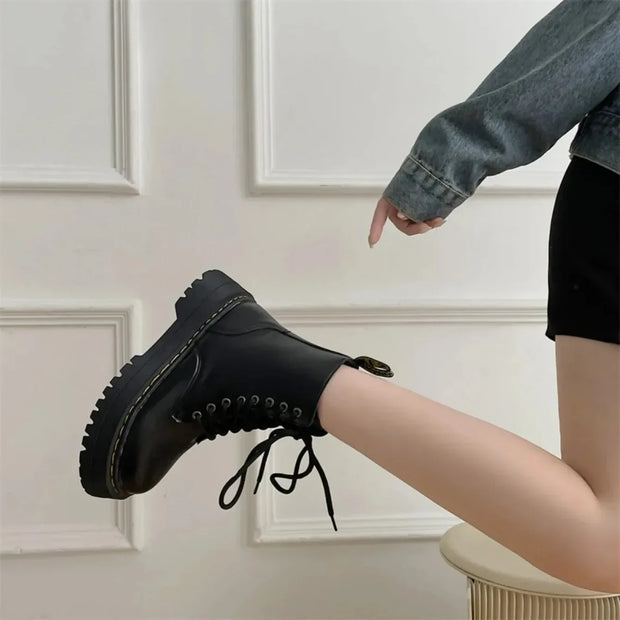 Women Boots Goth Casual Shoes Woman Leather Chelsea Classic Motorcycle Female Goth Shoes High Platform Boots Women Botas Mujer
