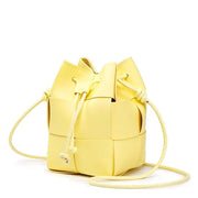 Chic Woven Bucket Crossbody Bag