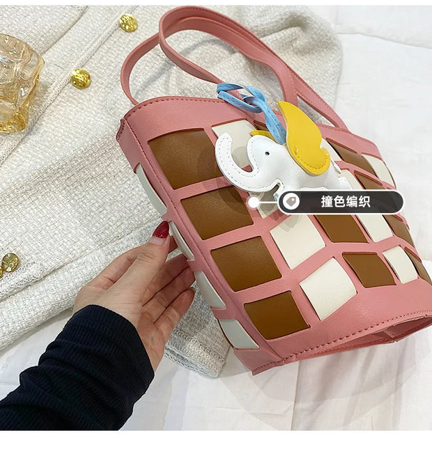 Fashionable Leather Crossbody Purse