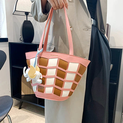 Fashionable Leather Crossbody Purse